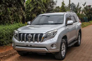 Toyota Land Cruiser Prado 2012 Silver