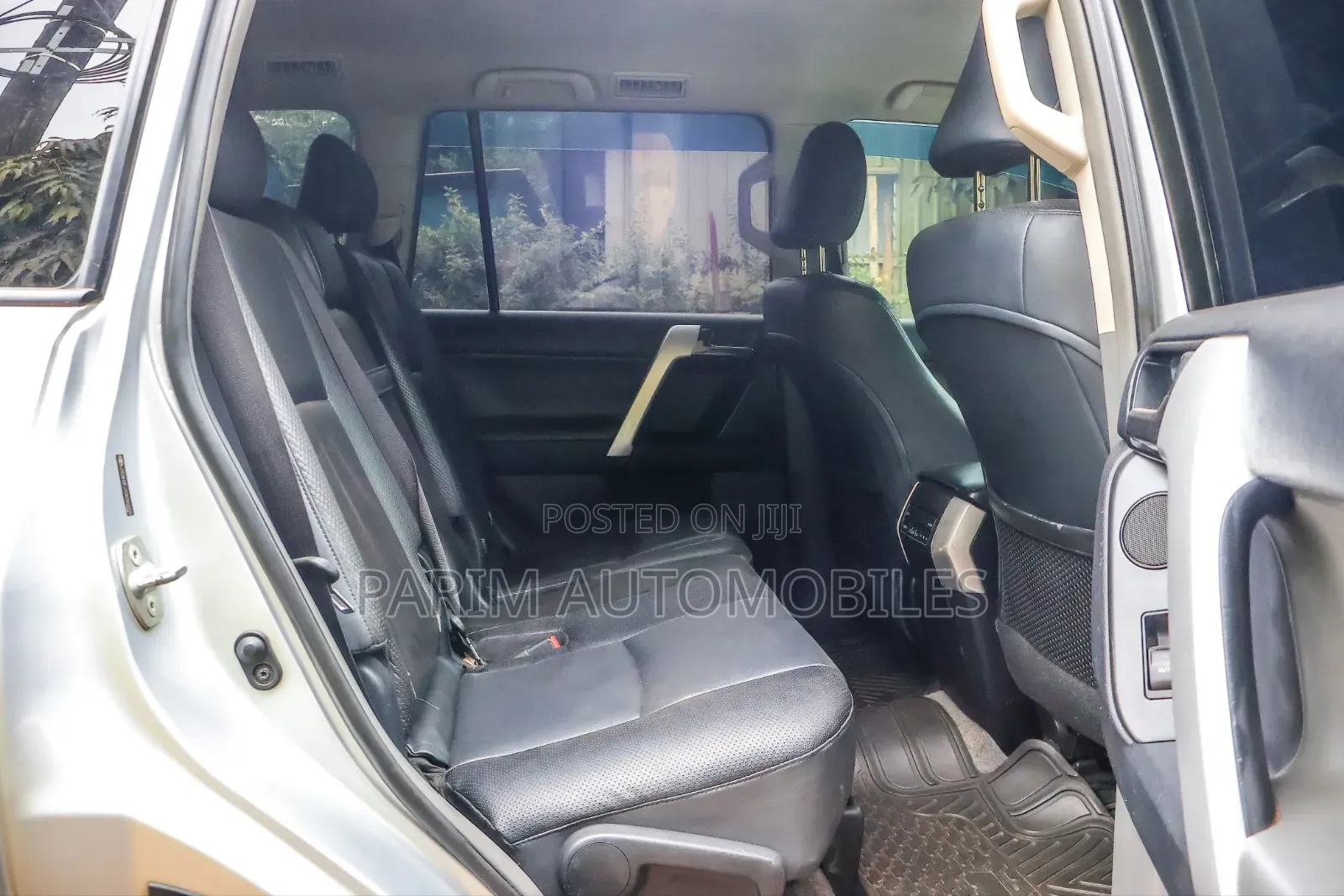 Toyota Land Cruiser Prado 2012 Silver