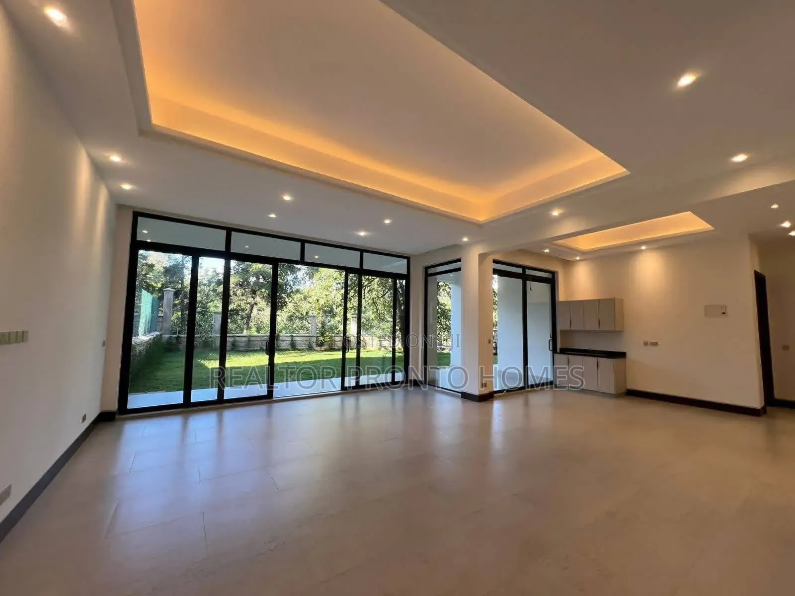 5bdrm Townhouse/Terrace in Westlands, Spring Valley for sale