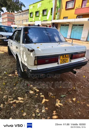Nissan Bluebird 1994 White