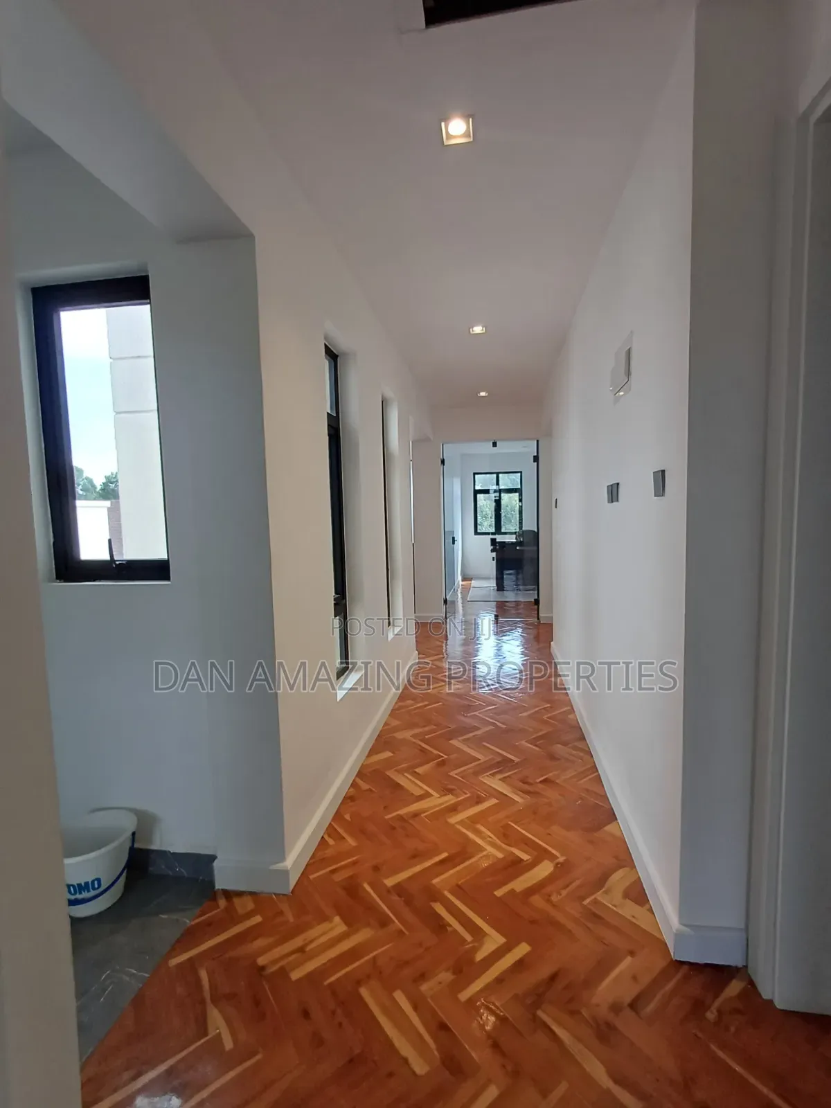 4bdrm Maisonette in Kerarapon for sale