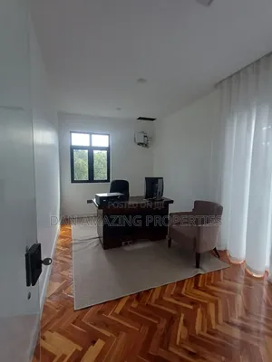 4bdrm Maisonette in Kerarapon for sale