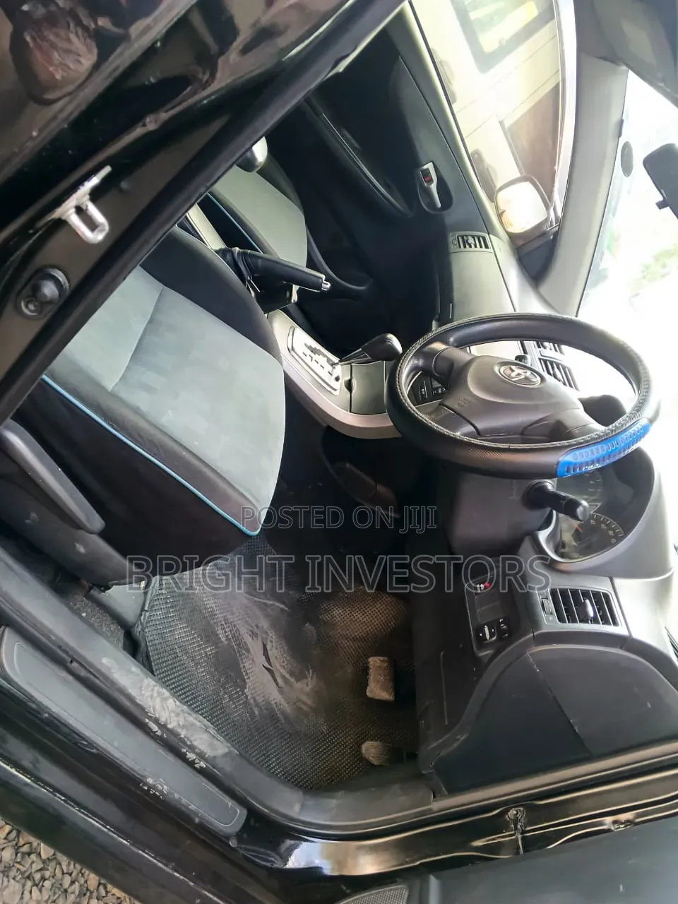 Toyota Corolla Fielder 2011 Black