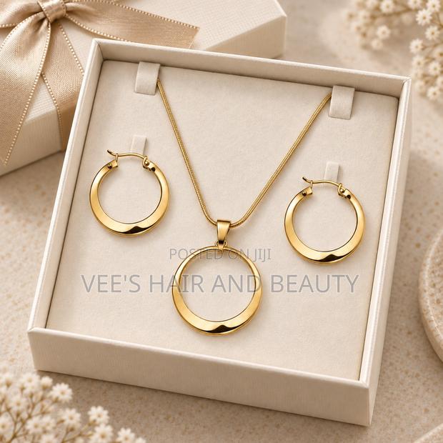Circle Necklace and Earrings I Classic Everyday Women's Jewelry I Gift