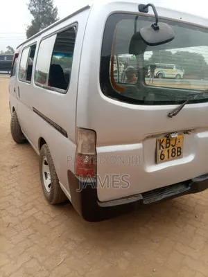 Nissan Caravan (Urvan) 2005 Grey