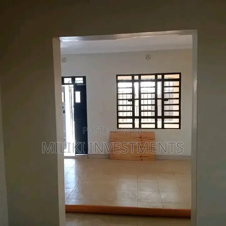 Furnished 3bdrm Bungalow in Salama Estate for sale