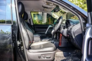 Toyota Land Cruiser Prado 2015 Black