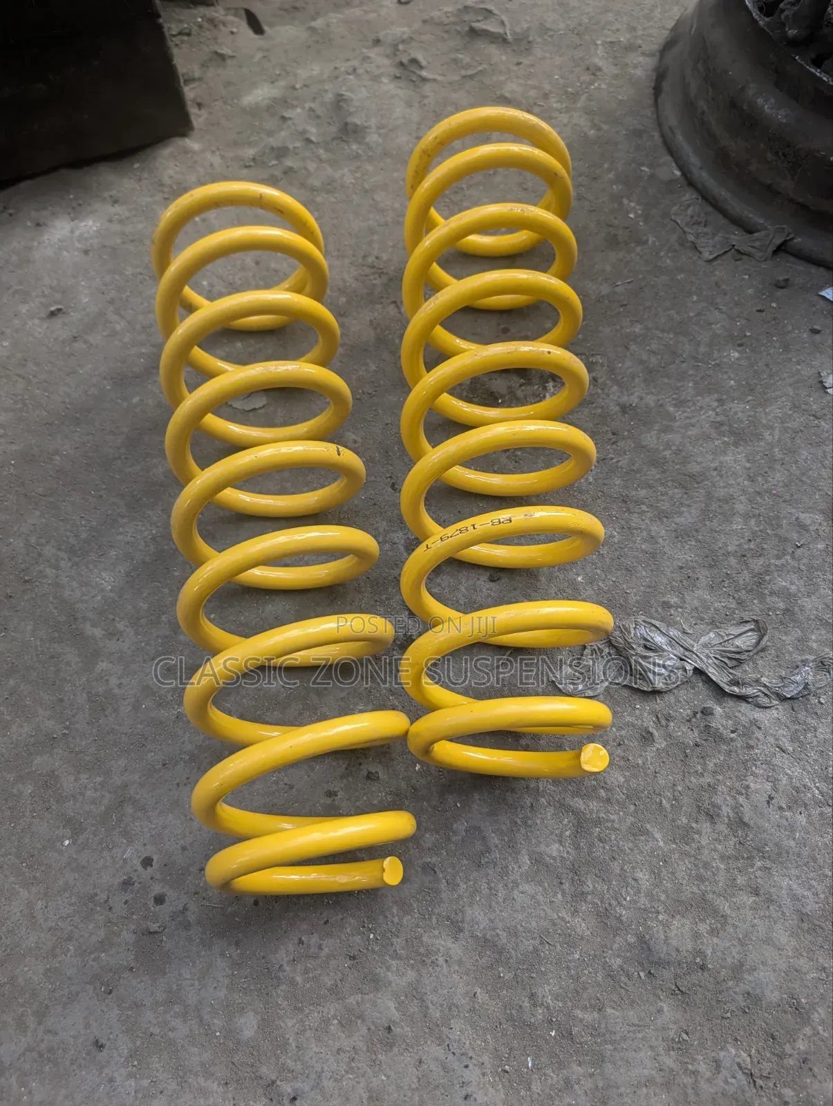 Landruiser 79 Coil Springs.