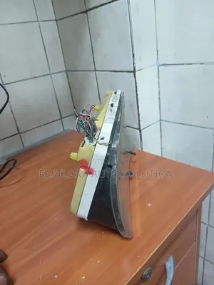 Toyota Wish Clock