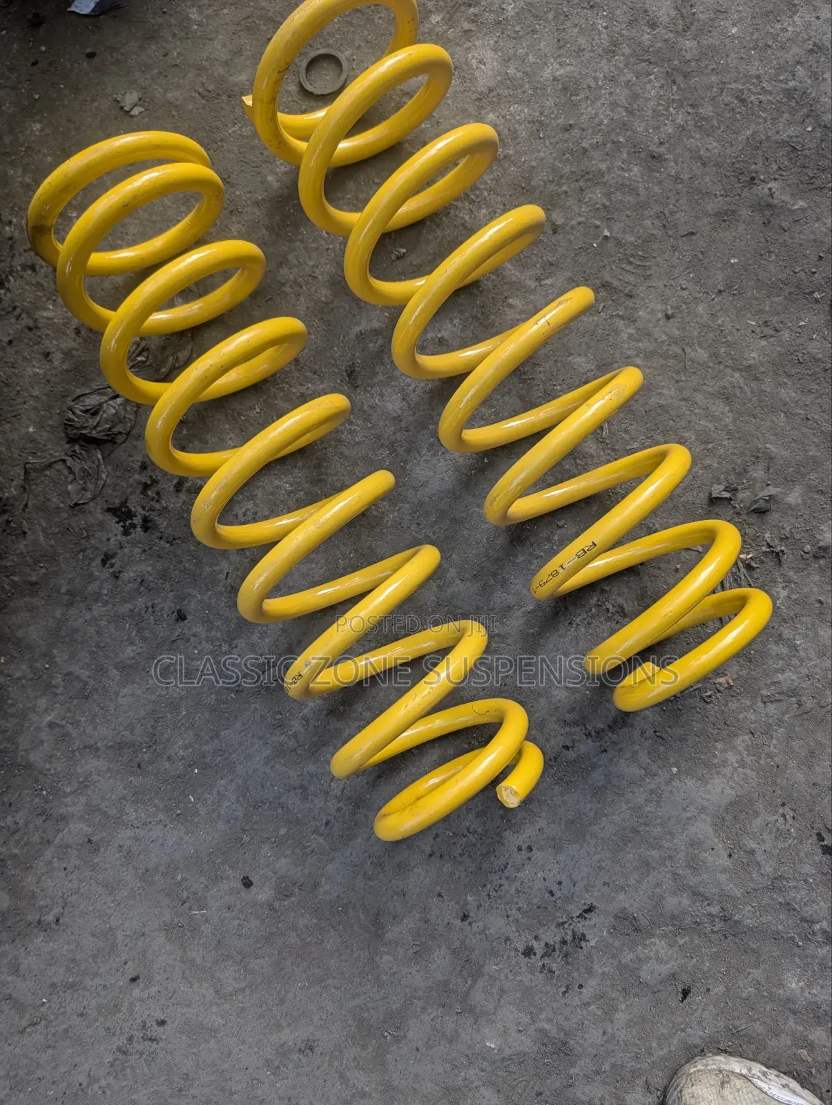 Landruiser 79 Coil Springs.