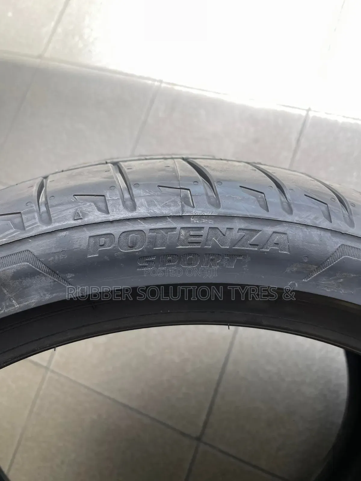 255 /35 R18 Bridgestone Tyres 94y Xl Potenza Sport