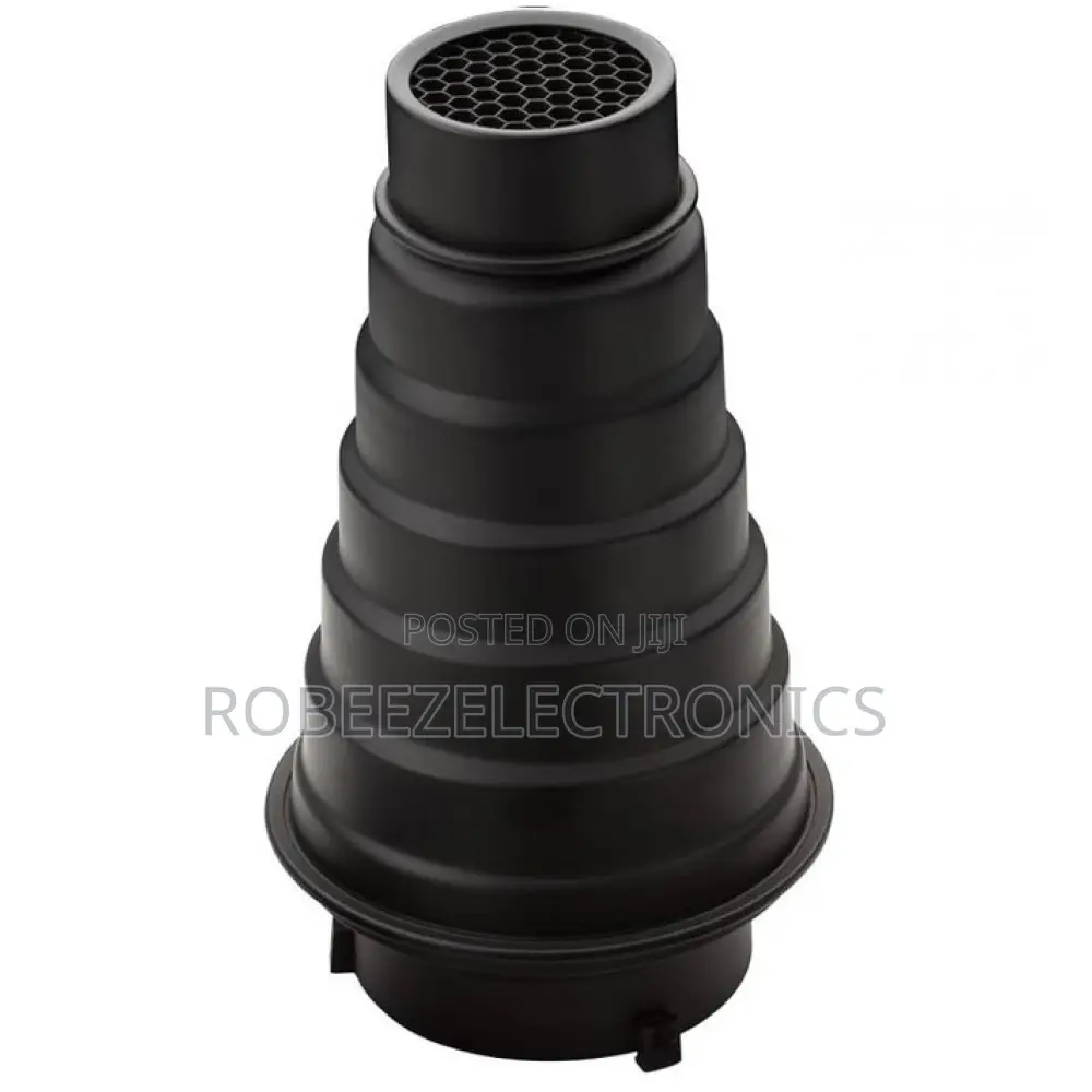 Godox SN-05 Pro Snoot (Bowens Mount, Black)