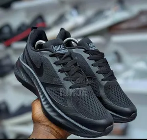 Nike Zoom Trainers