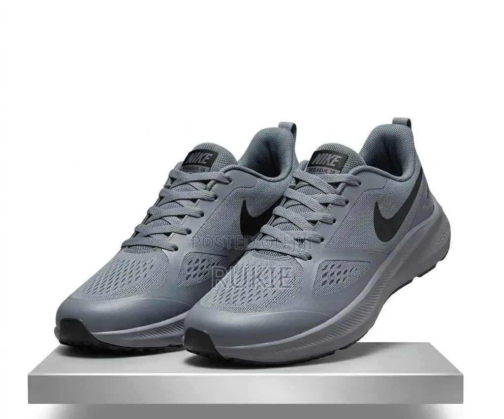 Nike Zoom Trainers