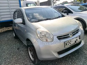 Toyota Passo 2014 Silver
