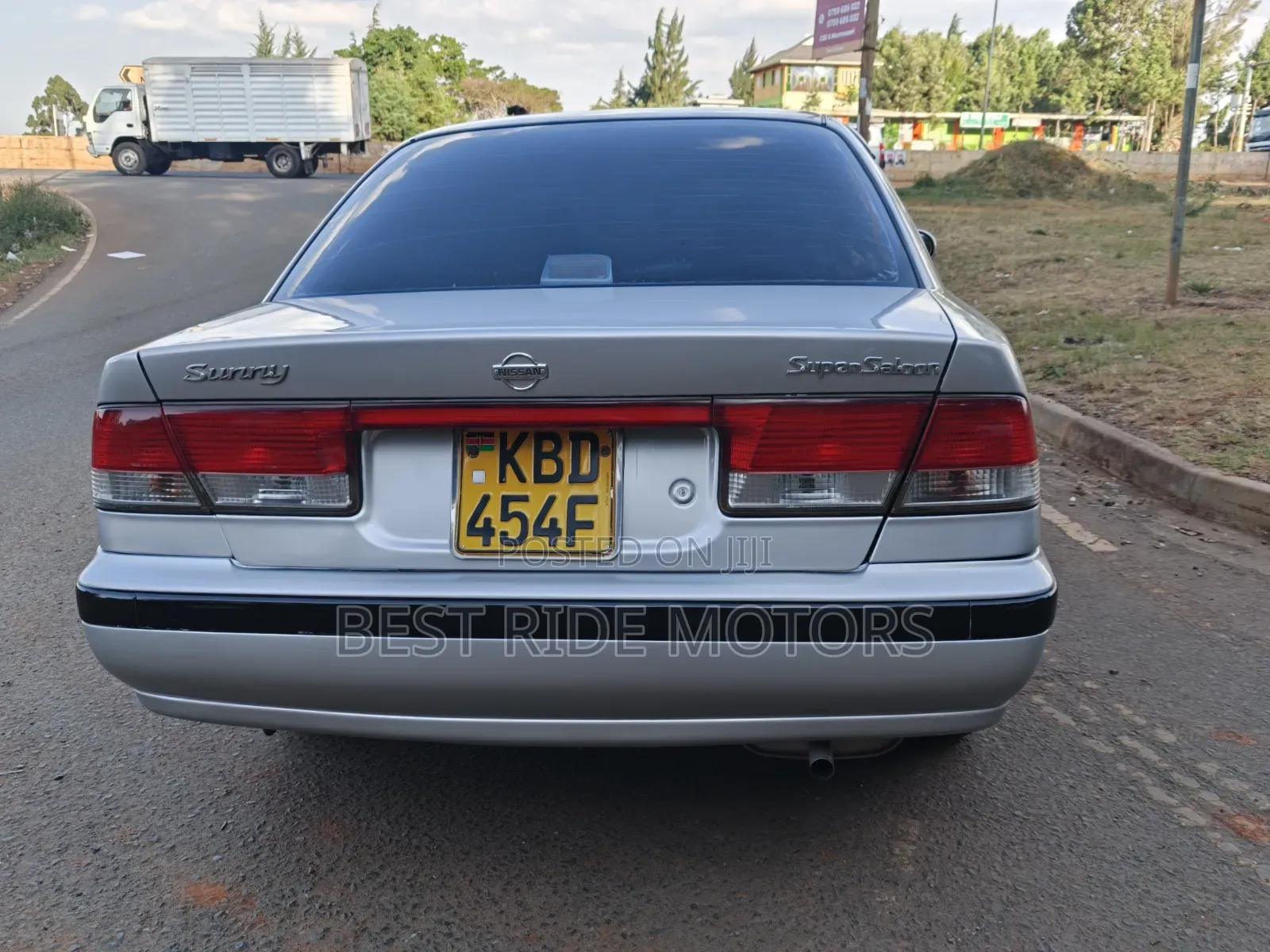 Nissan Sunny B15 Sedan 1.5 2001 Silver