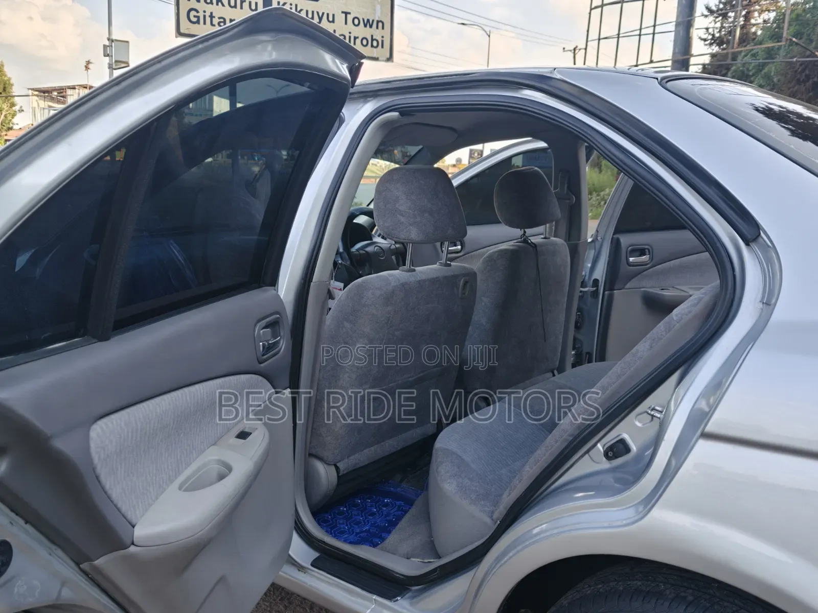 Nissan Sunny B15 Sedan 1.5 2001 Silver