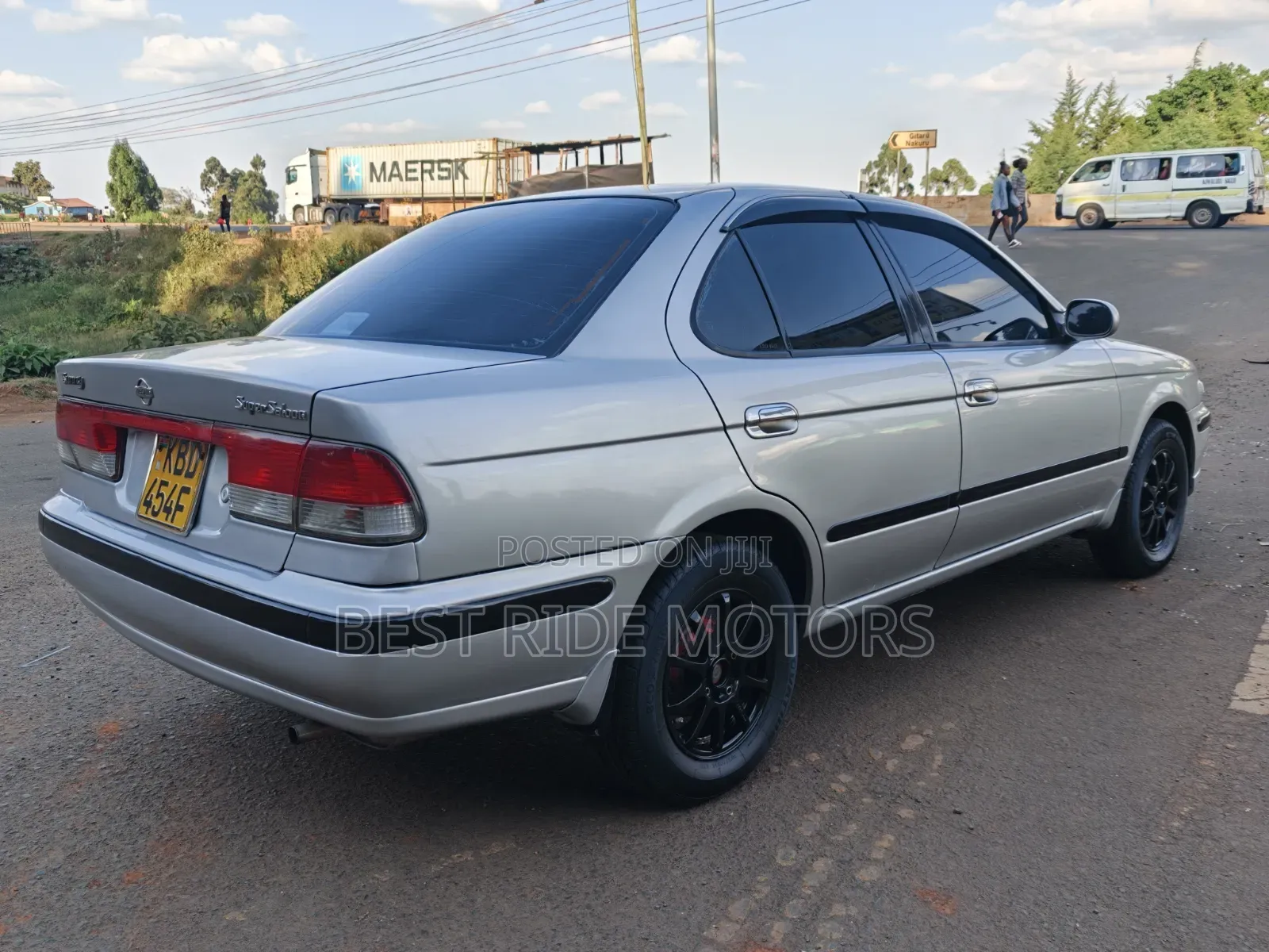 Nissan Sunny B15 Sedan 1.5 2001 Silver