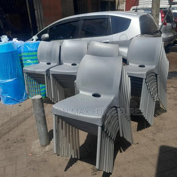 Conference Chairs, Metallic Stands - thumbnail 2