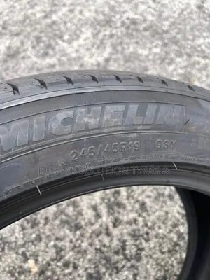 245 /45 R19 Michelin Tyres 98y Primacy 3