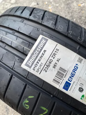 235 /40 R18 Bridgestone Tyres 95y Xl Potenza Sport