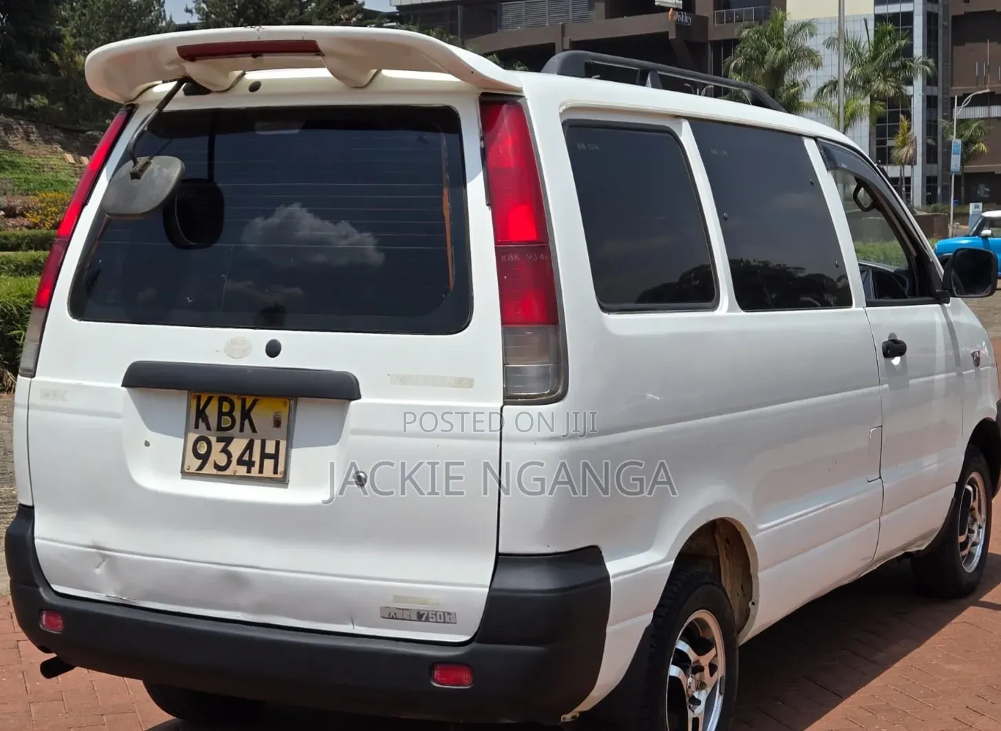 Toyota TownAce 2002 White