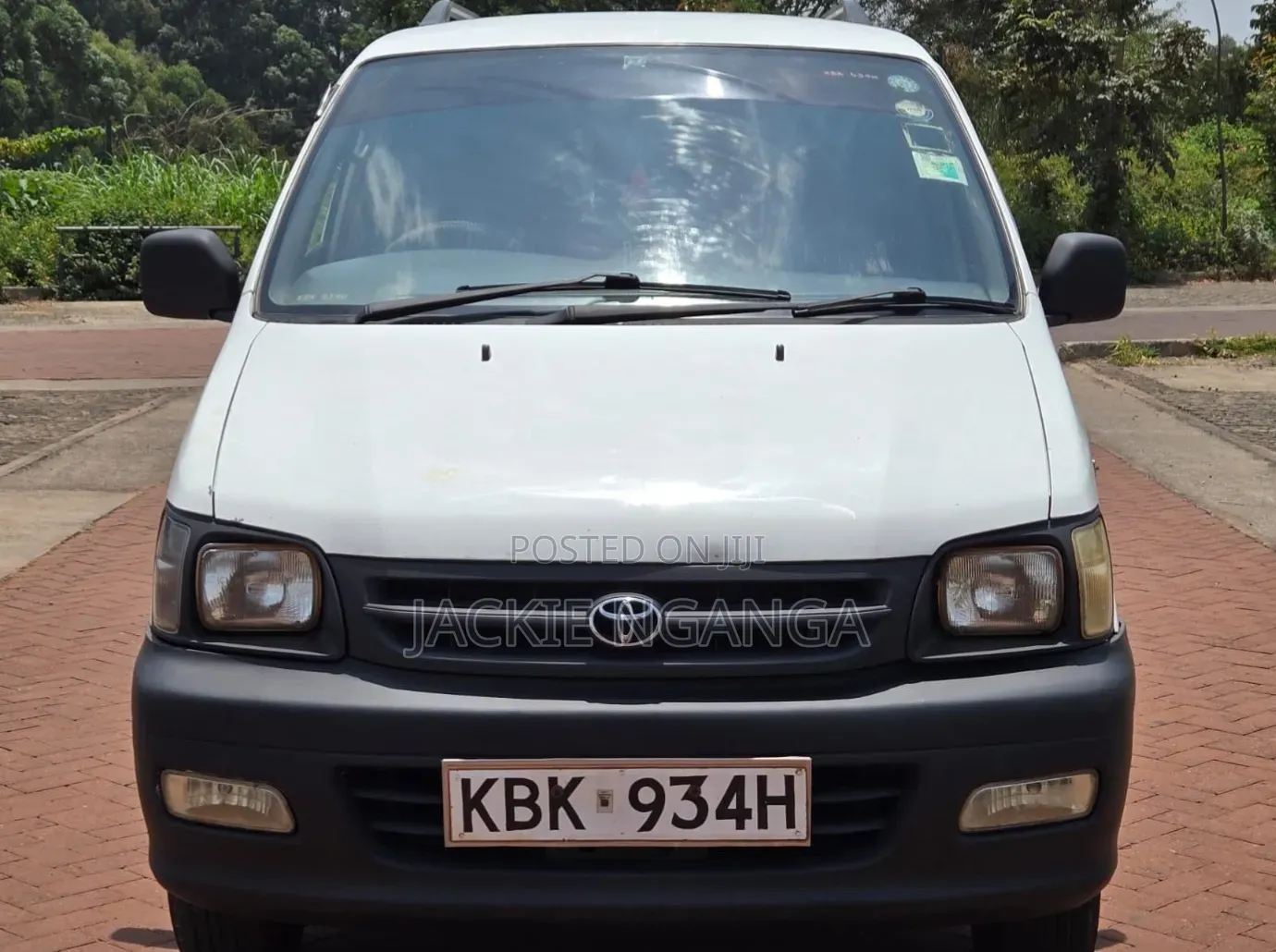 Toyota TownAce 2002 White