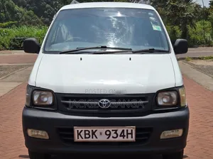 Toyota TownAce 2002 White