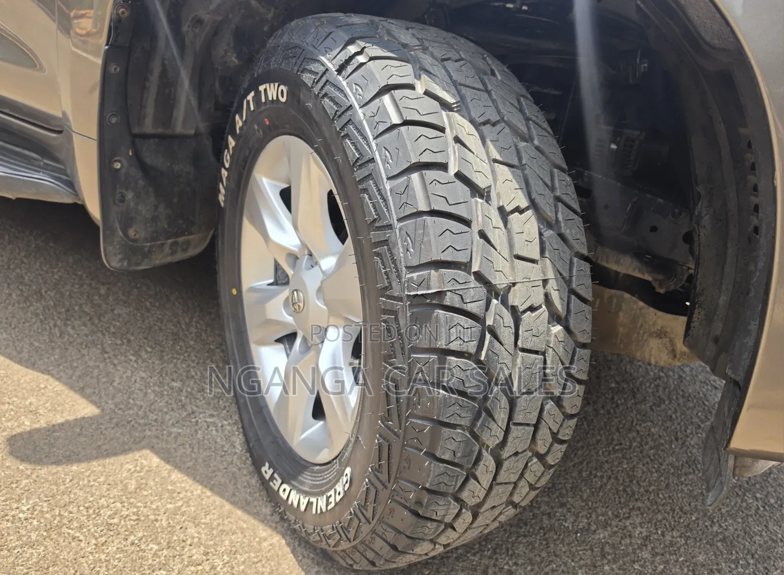Toyota Land Cruiser Prado 2010 Gray