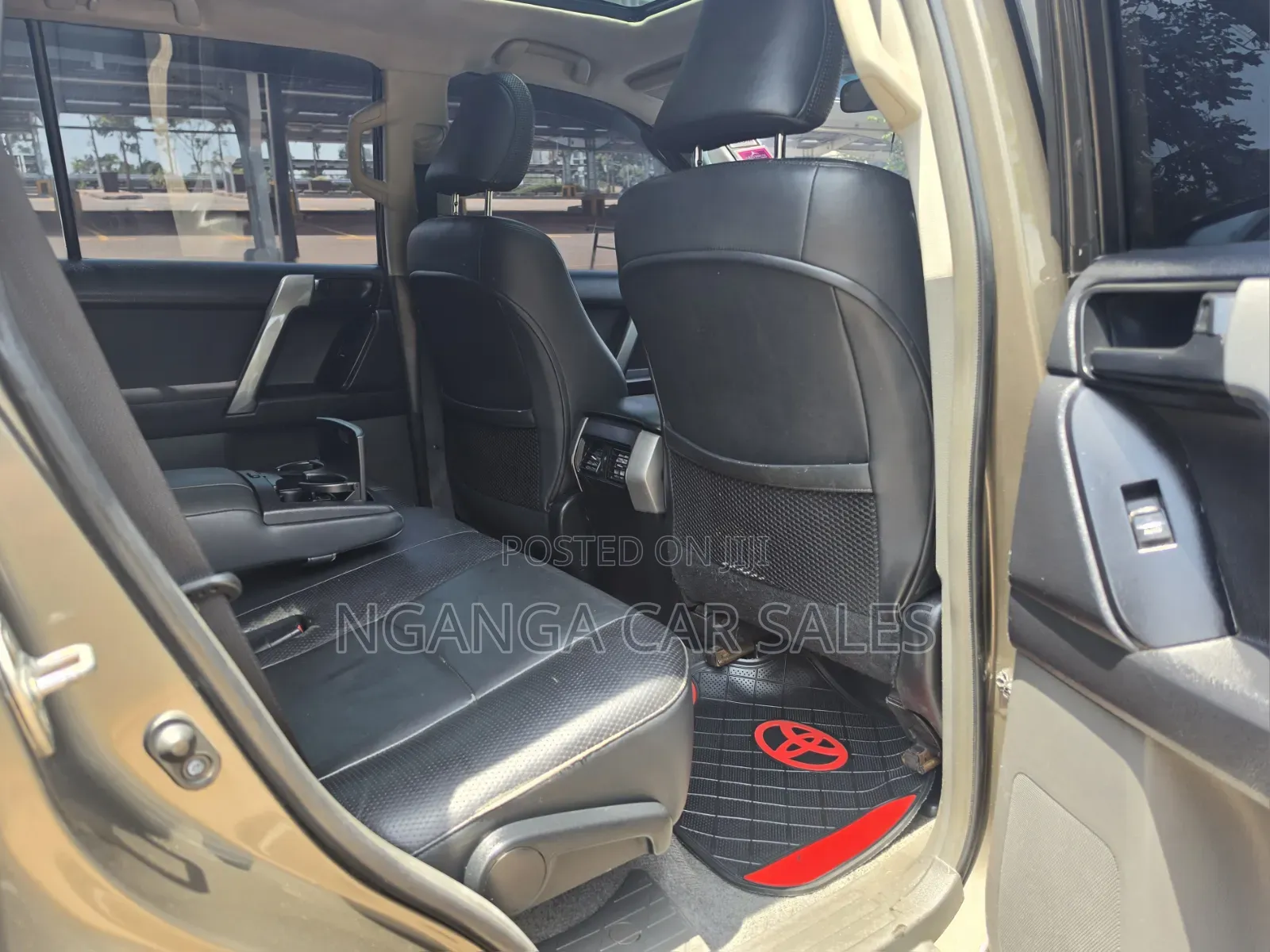 Toyota Land Cruiser Prado 2010 Gray