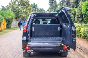 Toyota Land Cruiser Prado 2018 Black