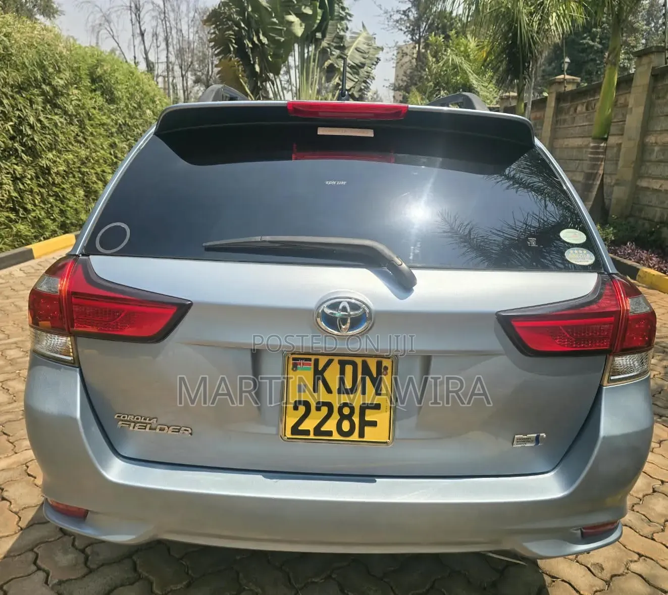 Toyota Corolla Fielder 2016 Blue