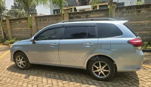 Toyota Corolla Fielder 2016 Blue