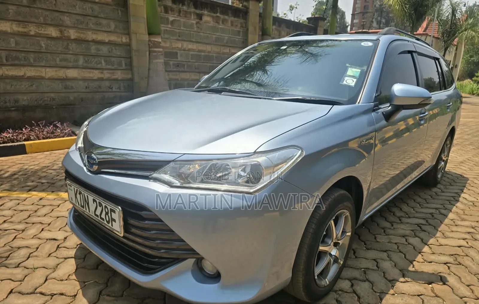 Toyota Corolla Fielder 2016 Blue
