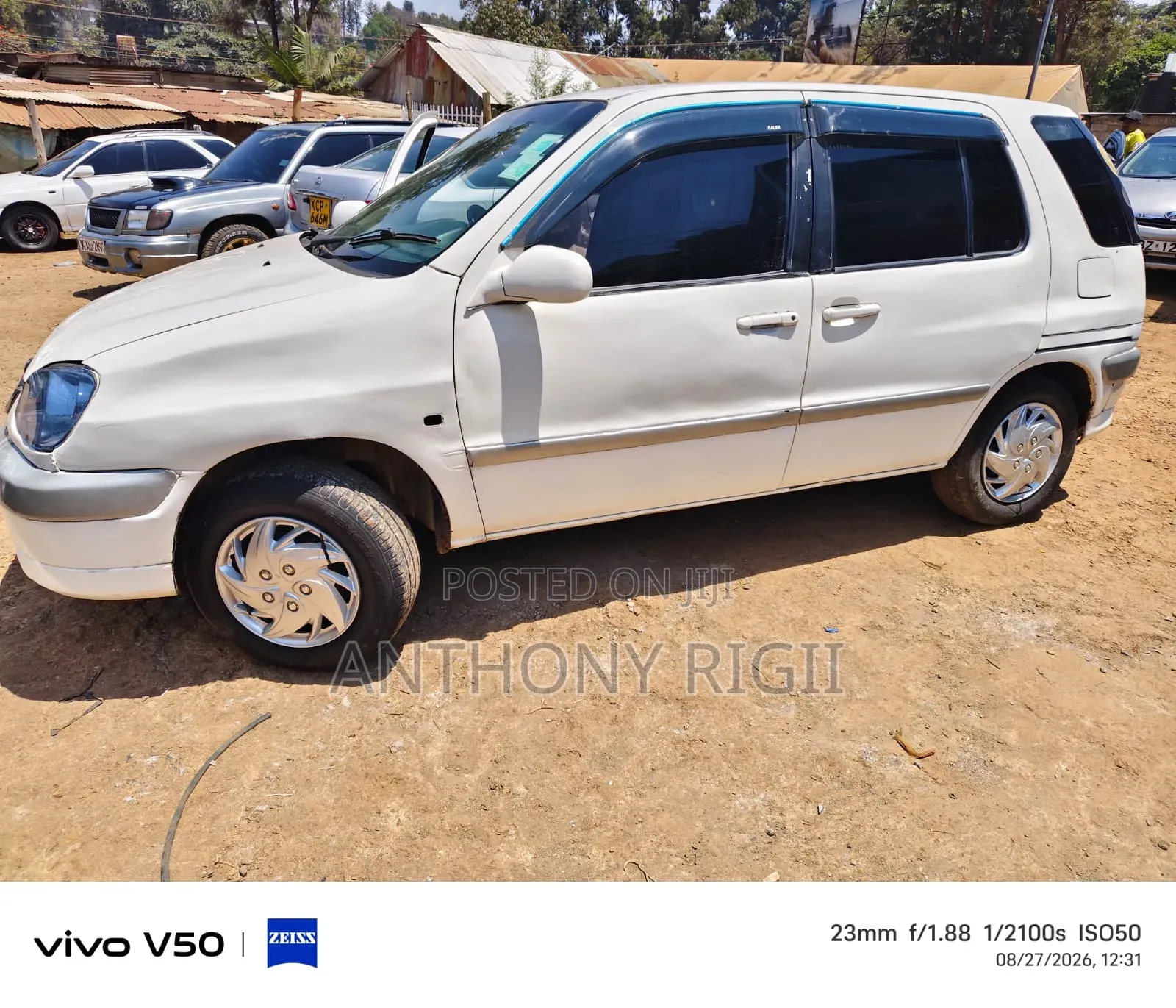 Toyota Raum 1999 White