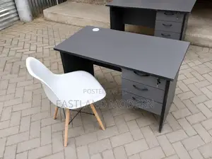 Modern Office Desk With 3 Drawers Lockable Storage – Black