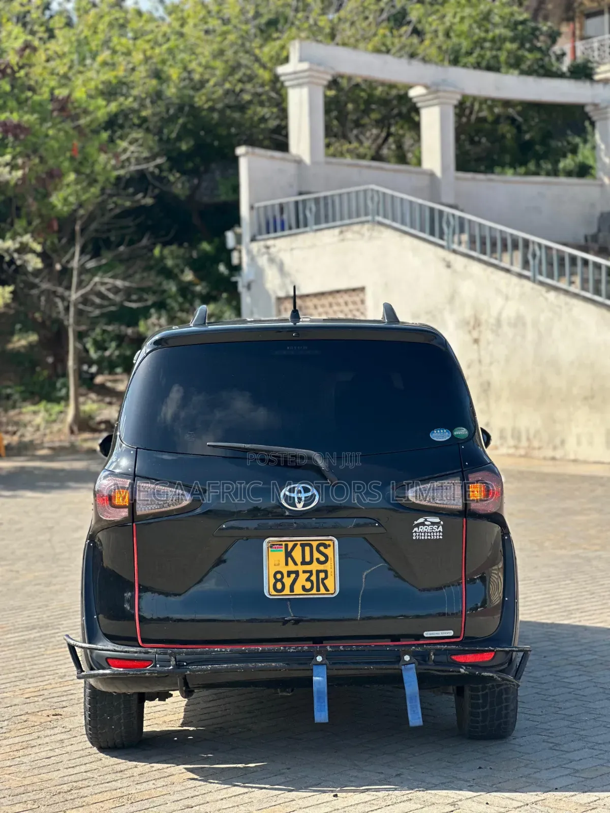 Toyota Sienta 1.5 AWD (6-seater) 2017 Black
