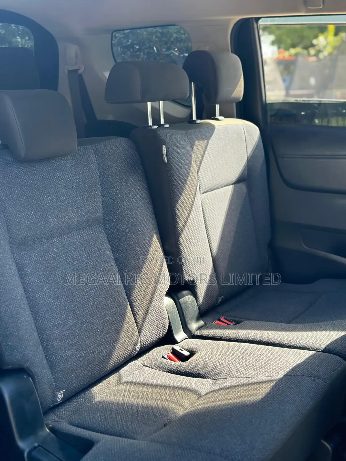 Toyota Sienta 1.5 AWD (6-seater) 2017 Black