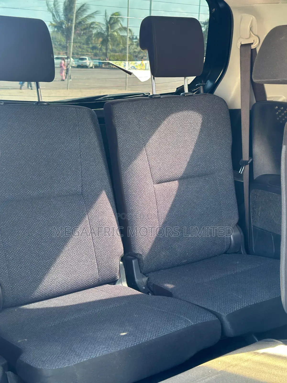 Toyota Sienta 1.5 AWD (6-seater) 2017 Black