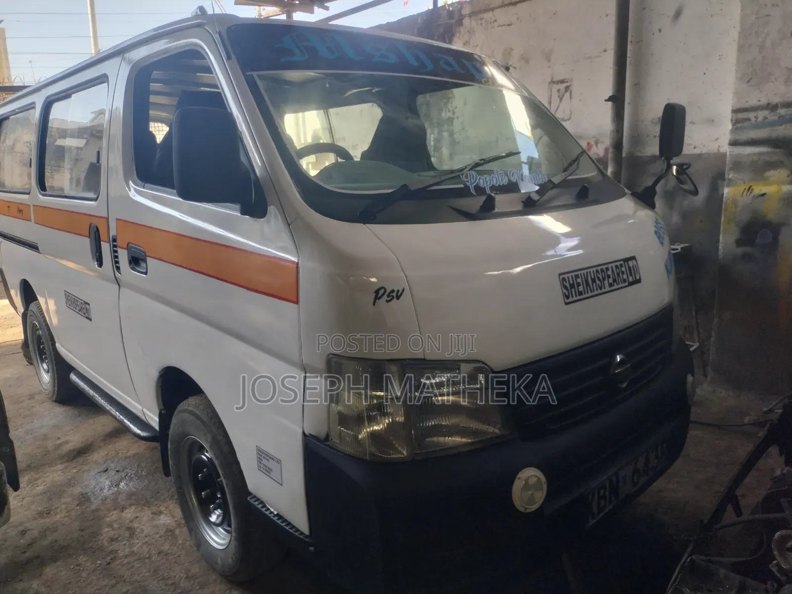 Nissan Caravan (Urvan) 2006 White
