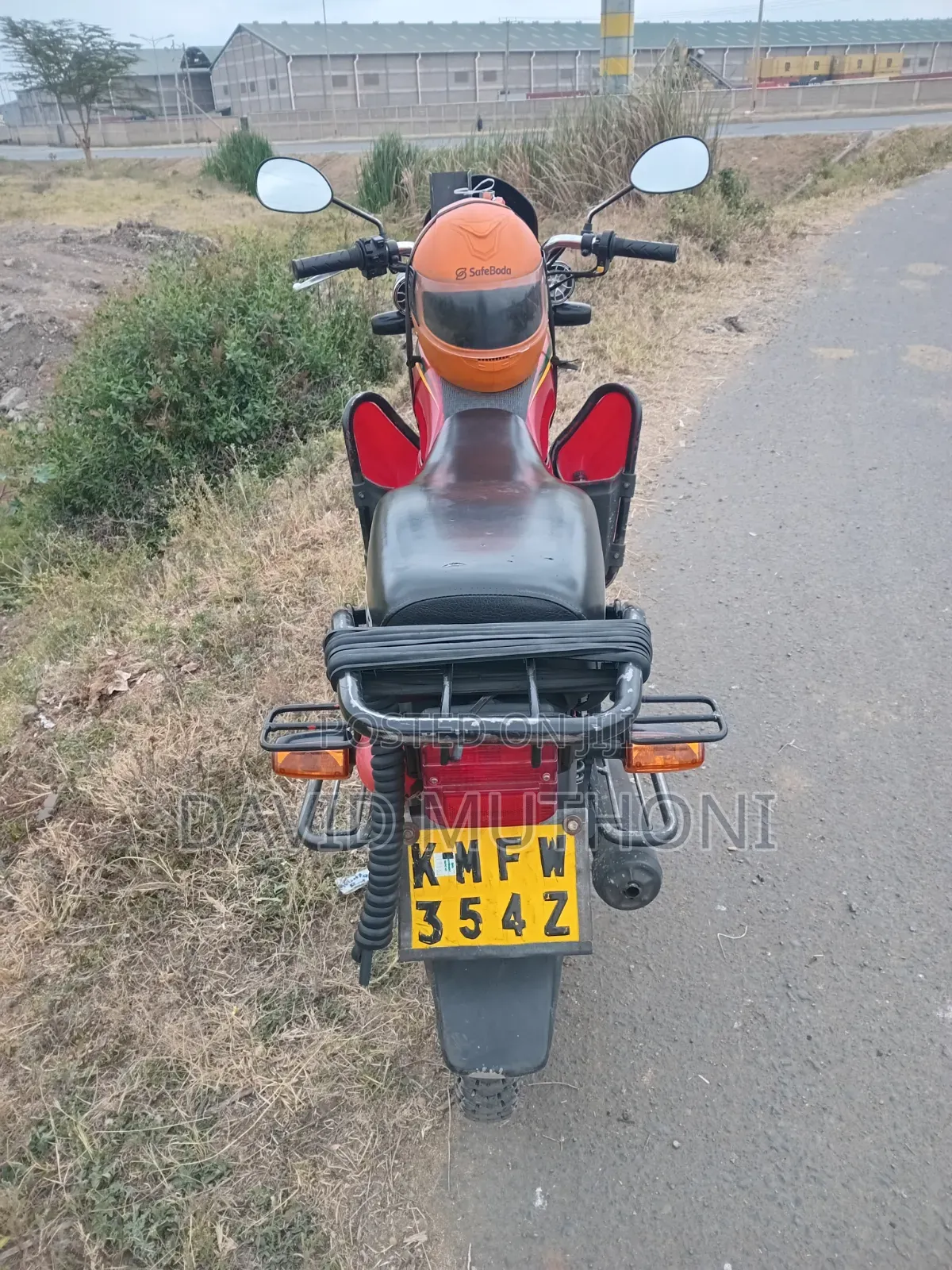 Honda CB 2024 Red