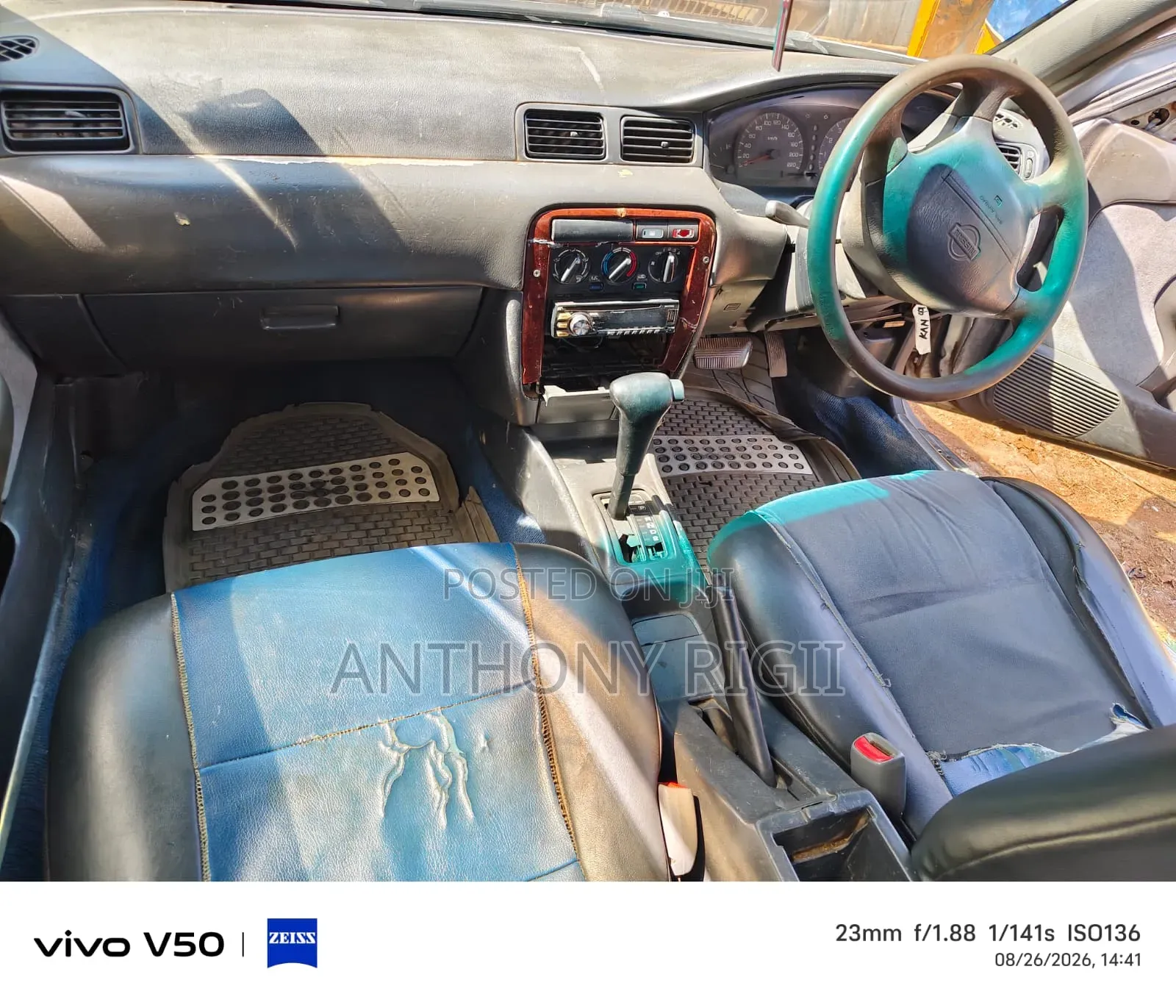 Nissan Sunny 1998 Silver