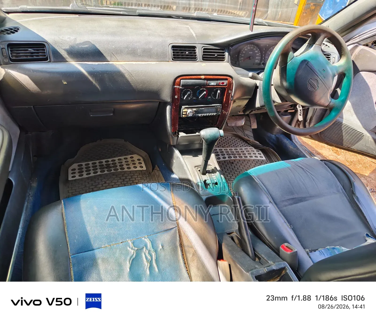 Nissan Sunny 1998 Silver