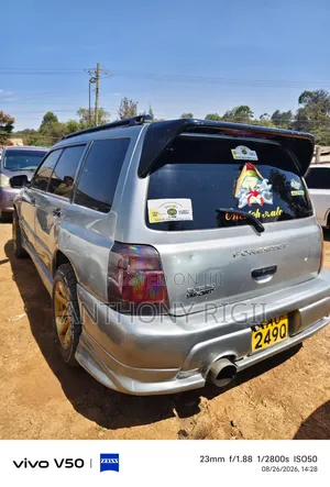 Subaru Forester 1998 Gray