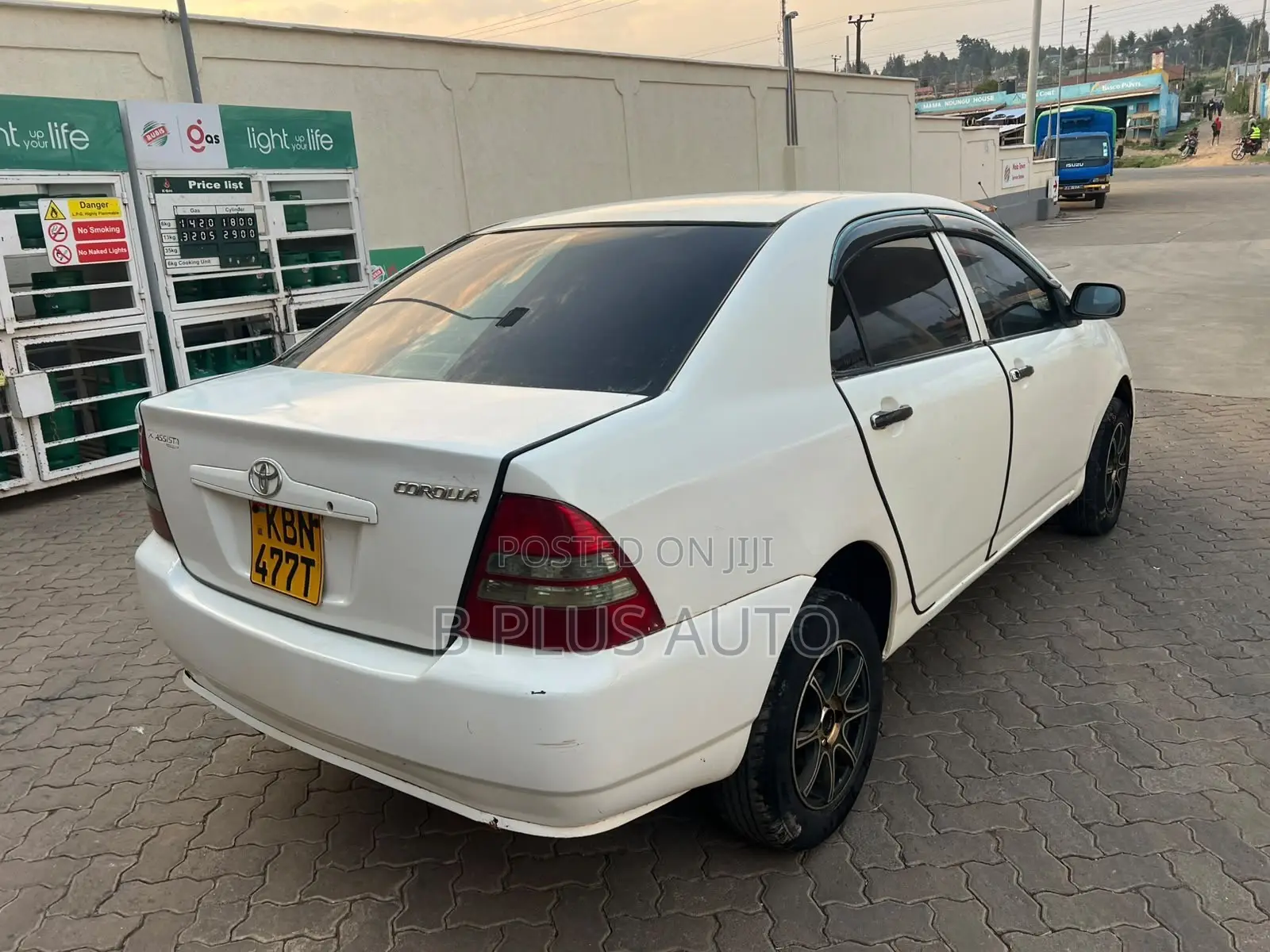 Toyota Corolla 2004 White
