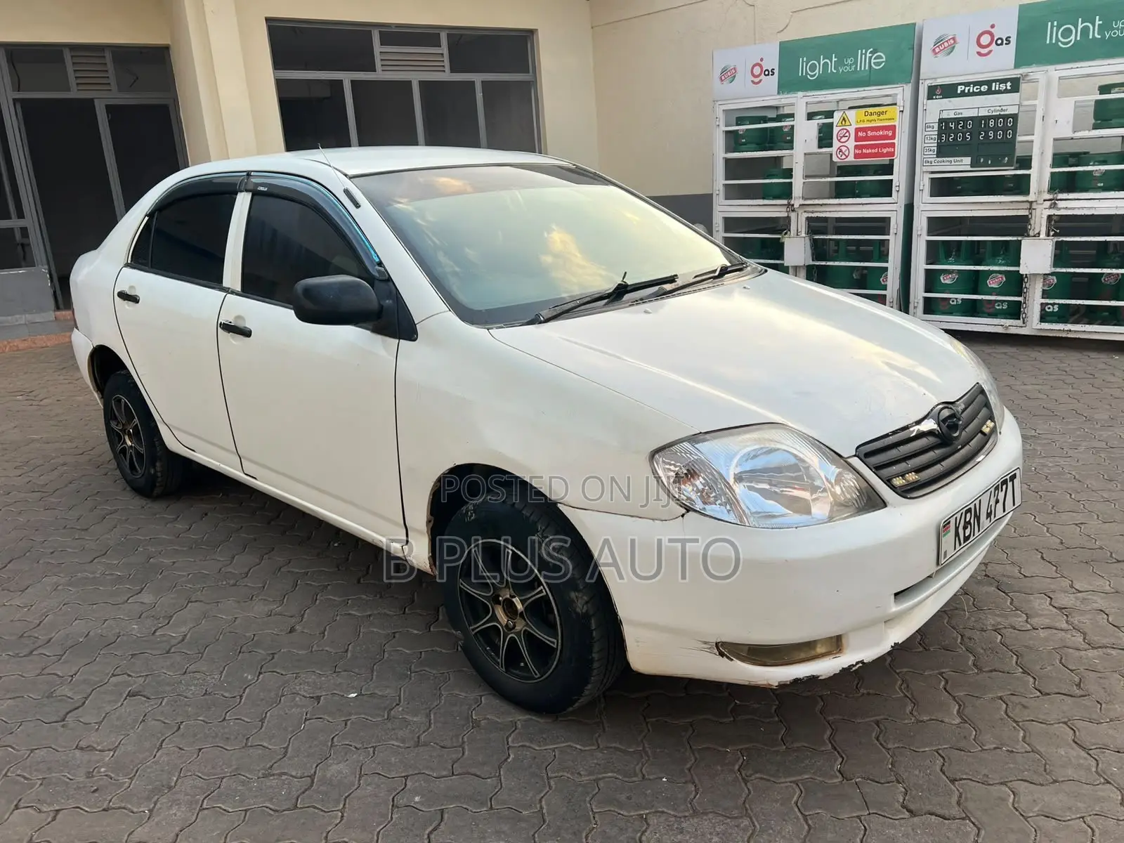 Toyota Corolla 2004 White