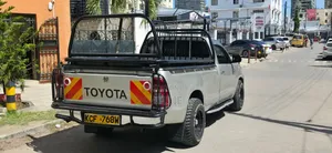 Toyota Hilux 2008 Silver