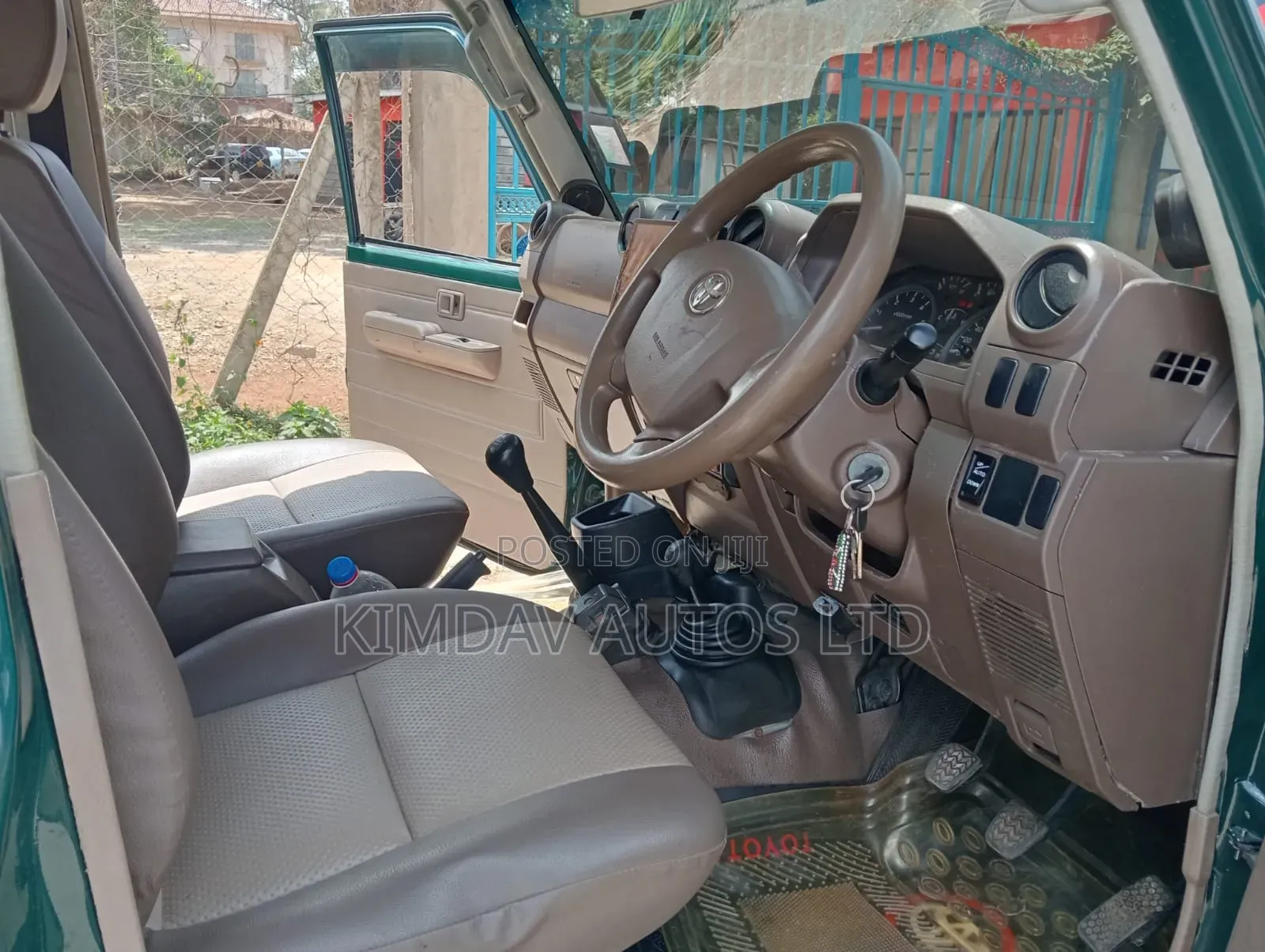Toyota Land Cruiser 2014 Green
