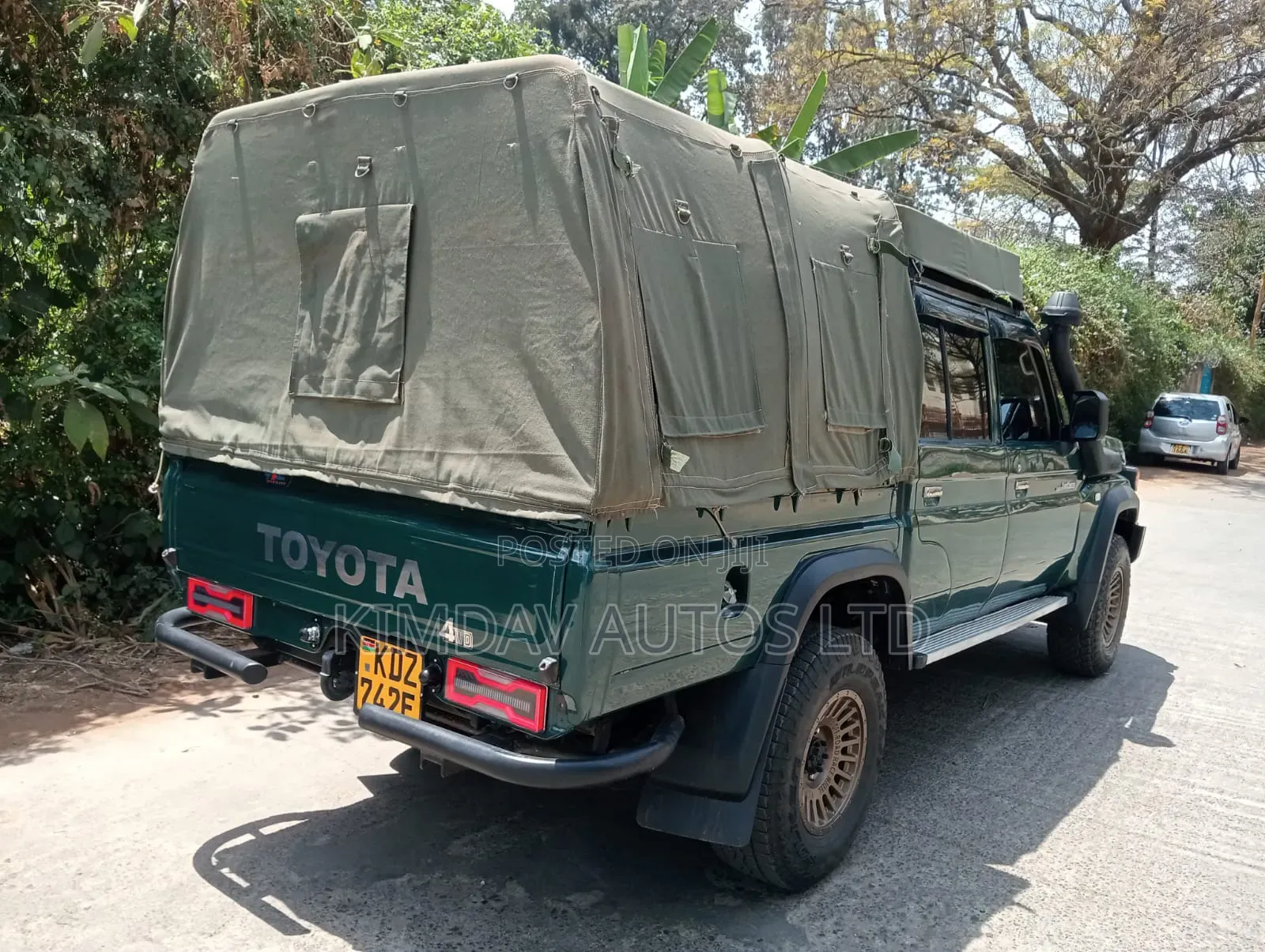 Toyota Land Cruiser 2014 Green
