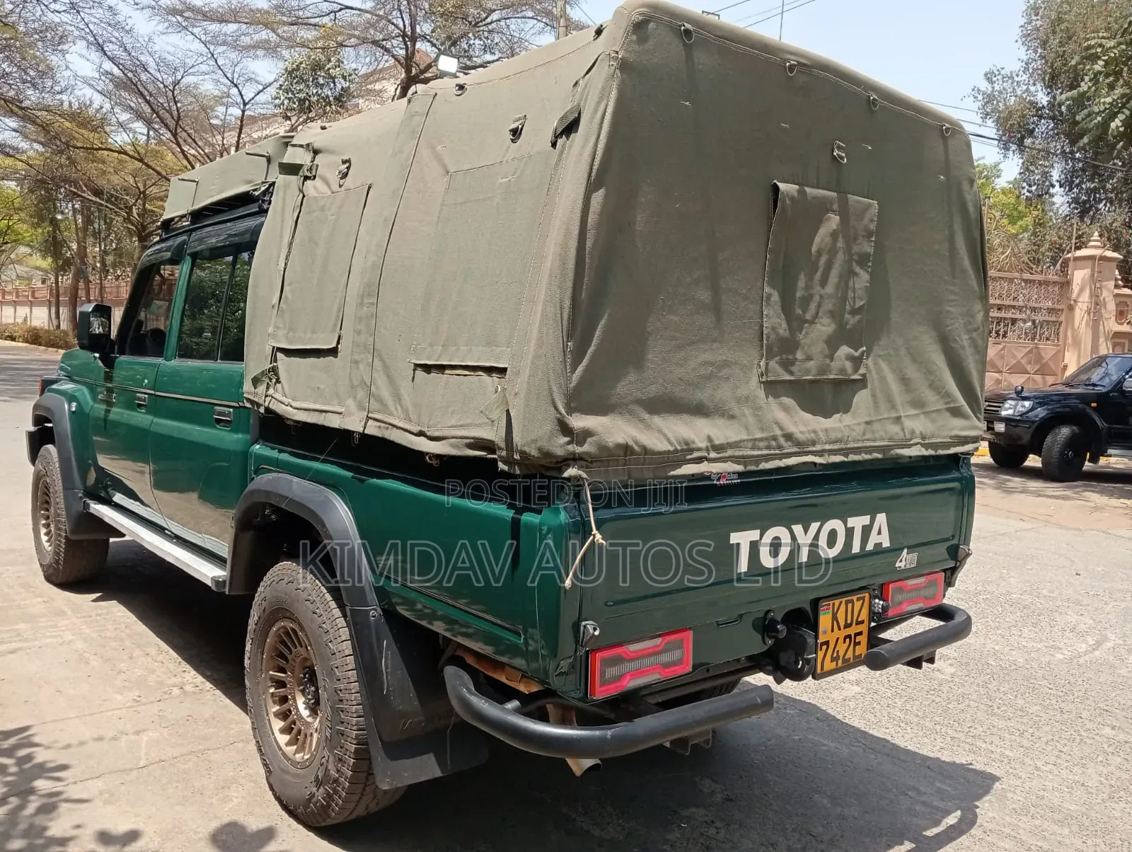 Toyota Land Cruiser 2014 Green